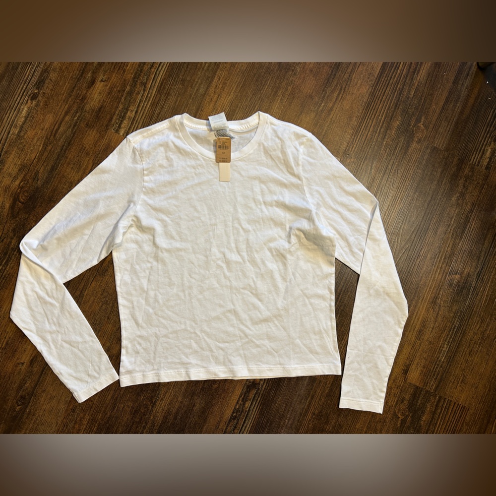 PINK Victoria's Secret Classic White Tee
